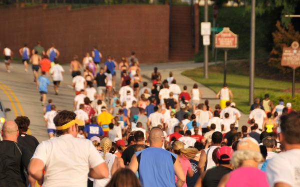 Fayetteville Runs for the Red