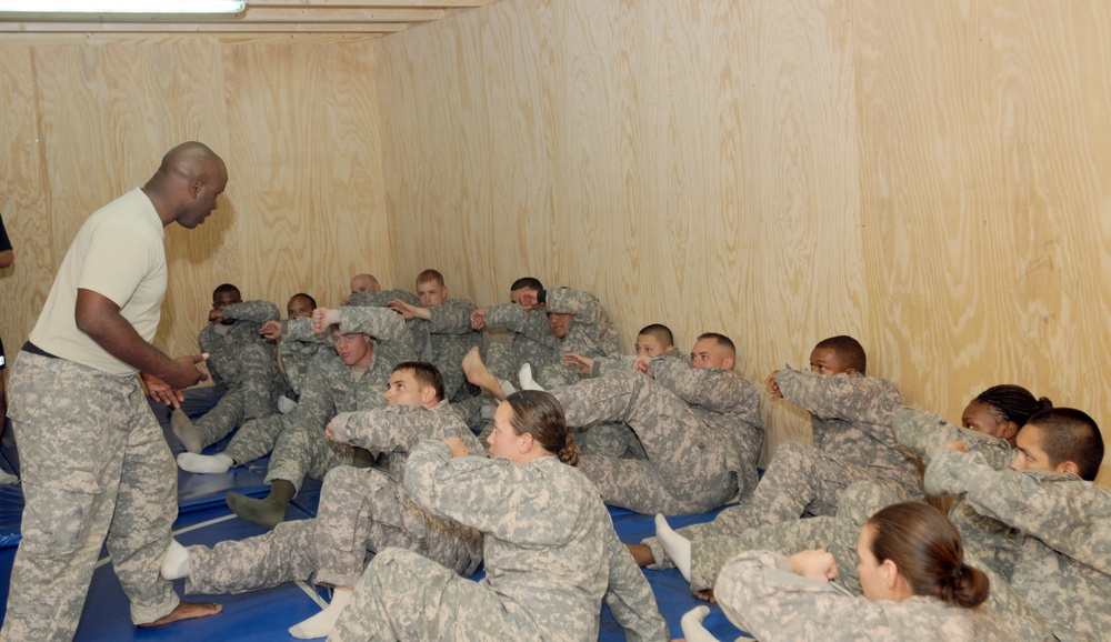 Deployed US Soldiers become assistant combatives instructors