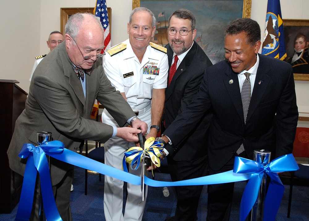 Ribbon Cutting Ceremony in the U.S. Naval Academy Museum