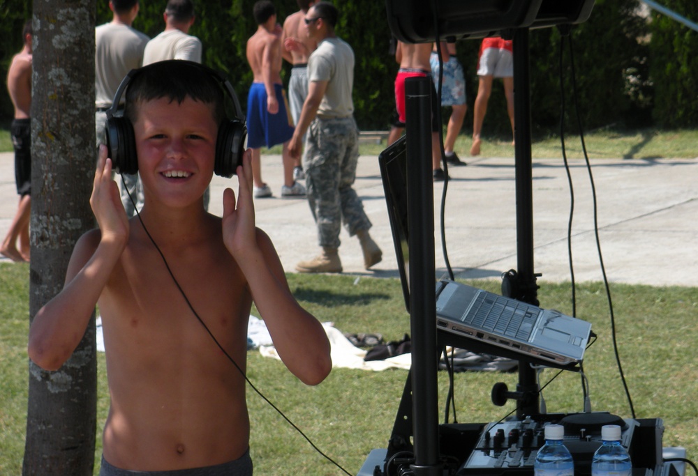 KFOR DJs hit the Kosovo airwaves