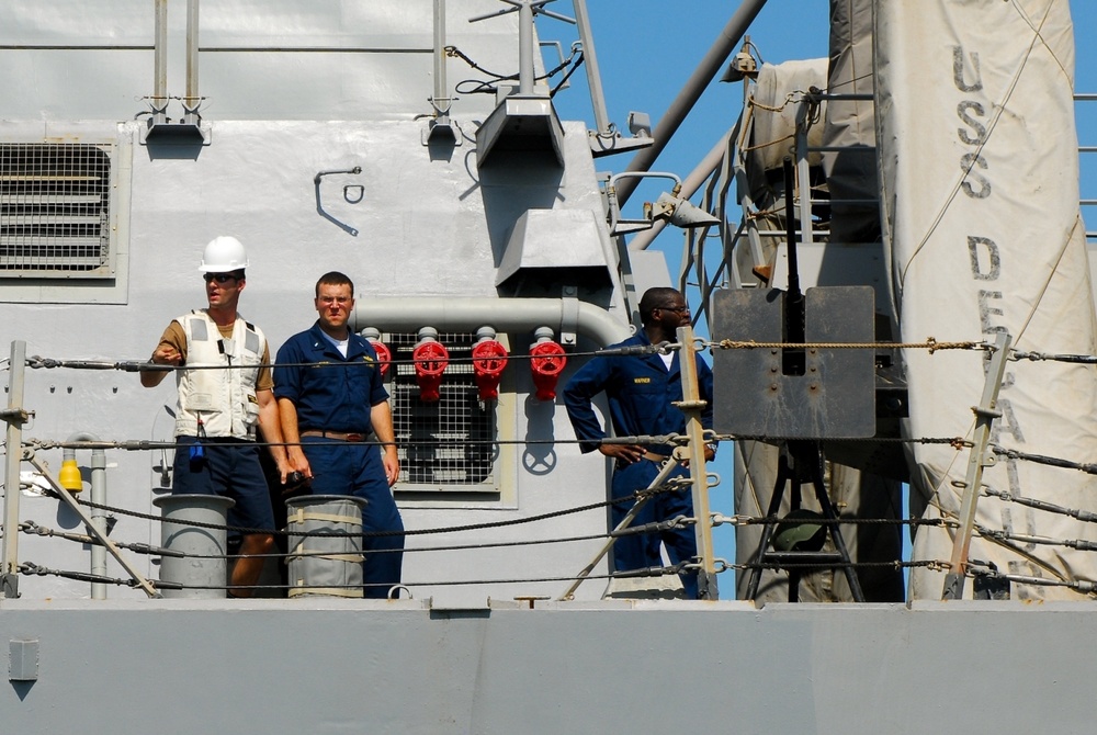 USS Decatur: protecting Iraq's economy, freedom