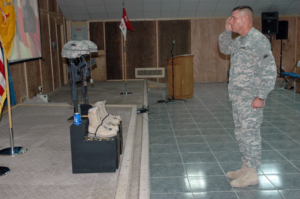 Chaplain, unit cope with loss