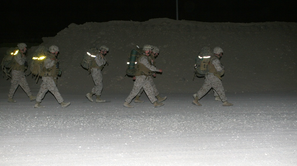 22nd Expeditionary Unit Marines and Sailors Conduct Hike