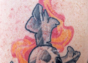 Blackhawk Soldiers Represent With Body Art