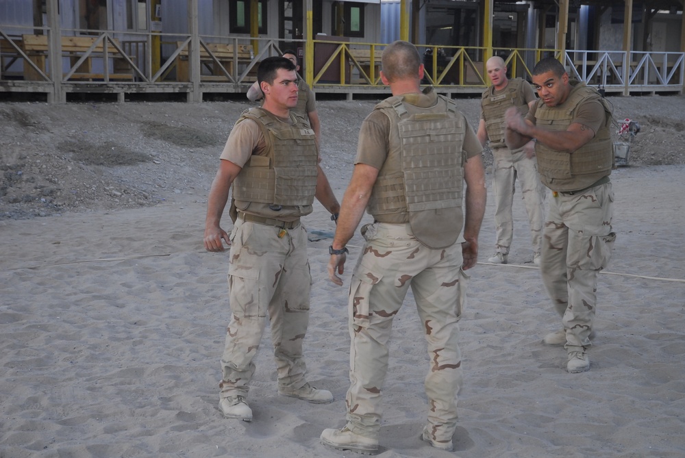 Seabees practice hand to hand combat