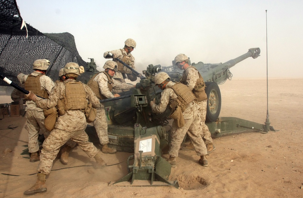Conversations and down time on the Sierra Battery gun line