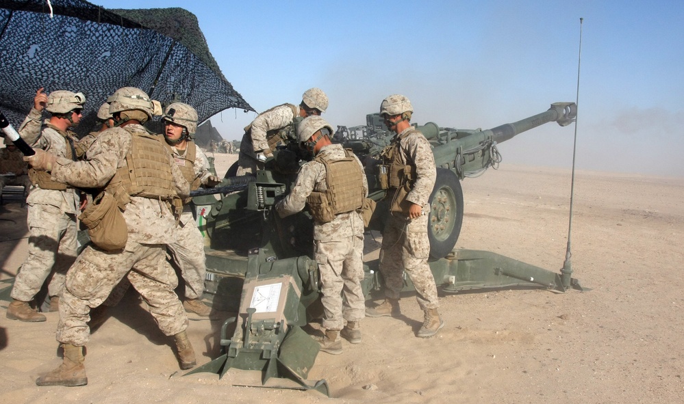 Conversations and down time on the Sierra Battery gun line