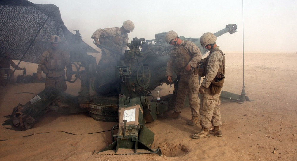 Conversations and down time on the Sierra Battery gun line