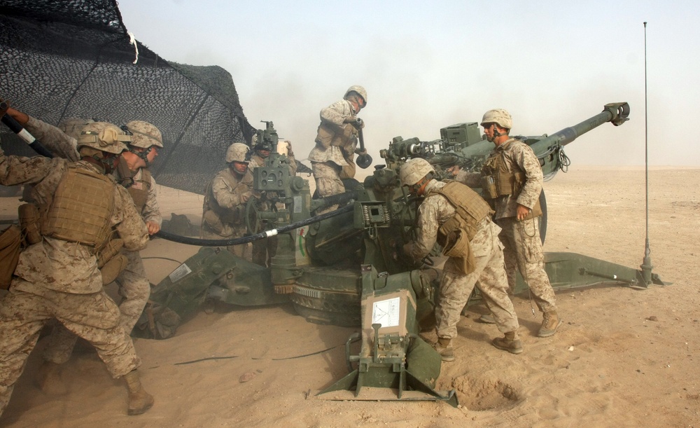 Conversations and down time on the Sierra Battery gun line