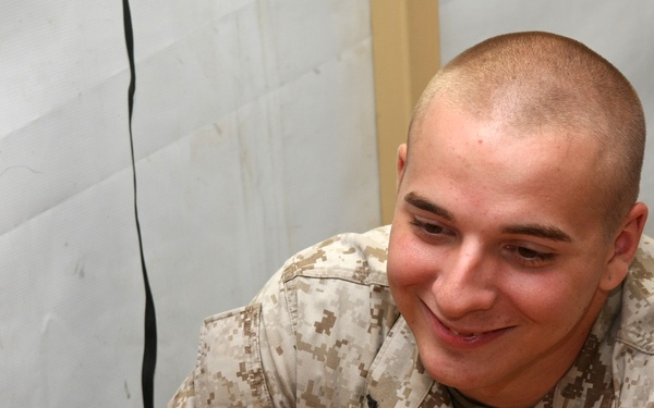 22nd MEU and USO Help Dads 'be There' for Their Children