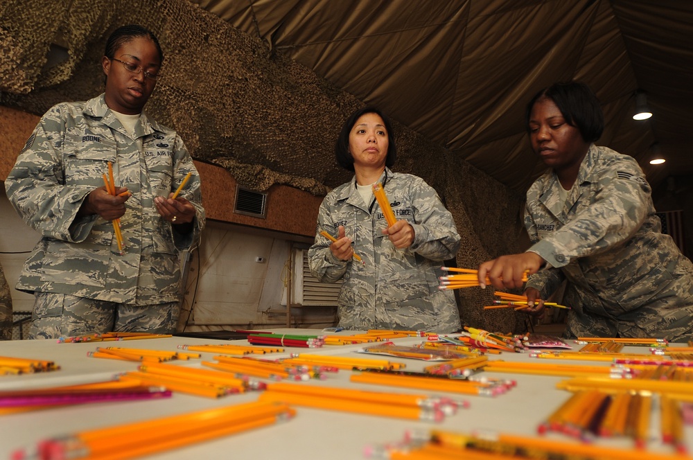 Gearing up for school: Airmen donate supplies to Iraqi children