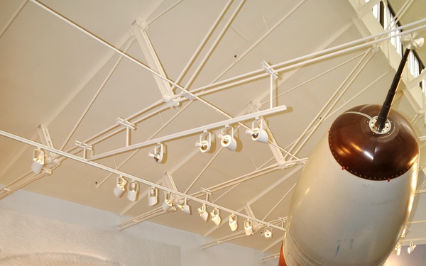 International military members visit Naval History Symposium