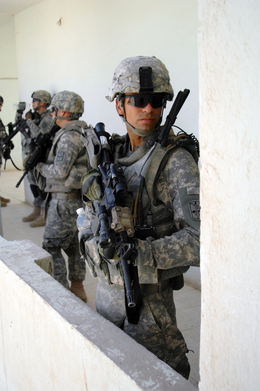 Soldiers inspect Information Technology Education Center