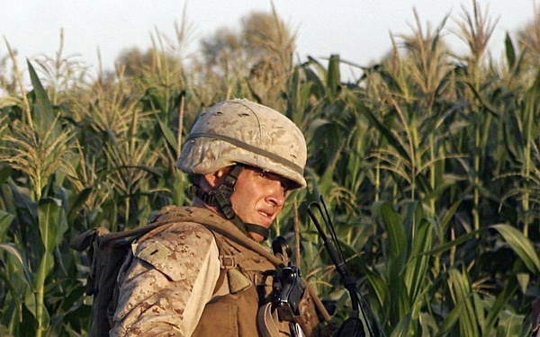 Marines conduct mentoring patrol with Afghan border police