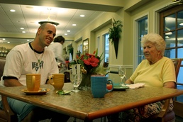 Single Marine Program offers volunteer