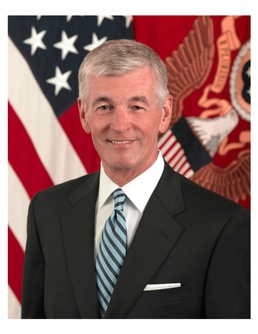 John McHugh assumes duties as 21st Secretary of the Army