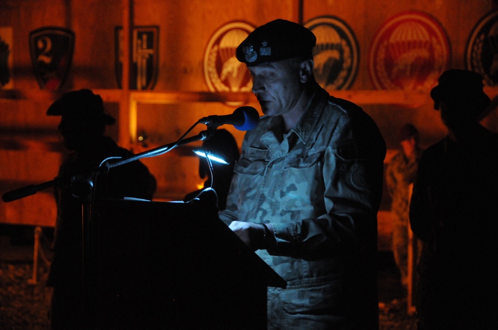 Polish soldiers honor famous 6th Airborne during ceremony
