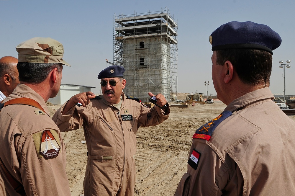 Iraqi, U.S. Air Force work hand in hand to support the drawdown of forces
