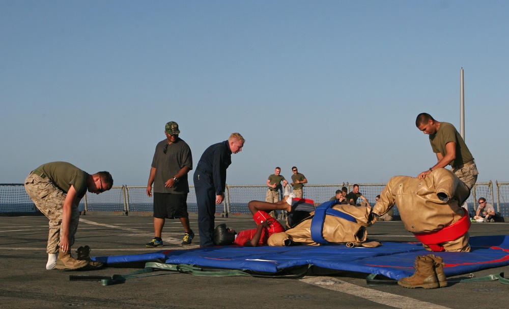 22nd MEU Marines, USS Fort McHenry Sailors enjoy 'Steel Beach' picnic