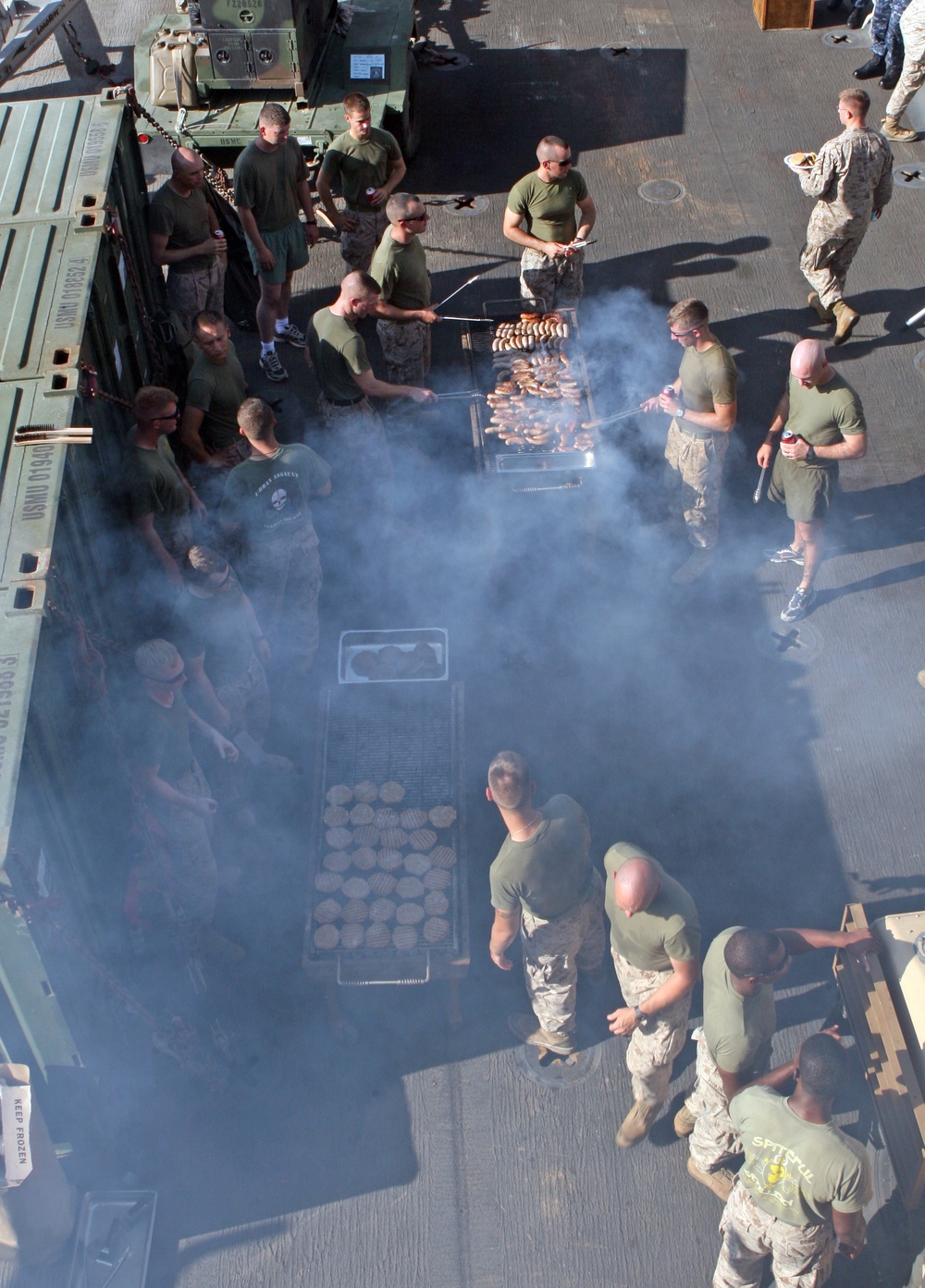 22nd MEU Marines, USS Fort McHenry Sailors enjoy 'Steel Beach' picnic