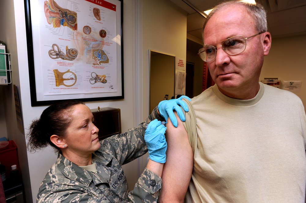 Guardmembers Urged to Prepare for Flu Season