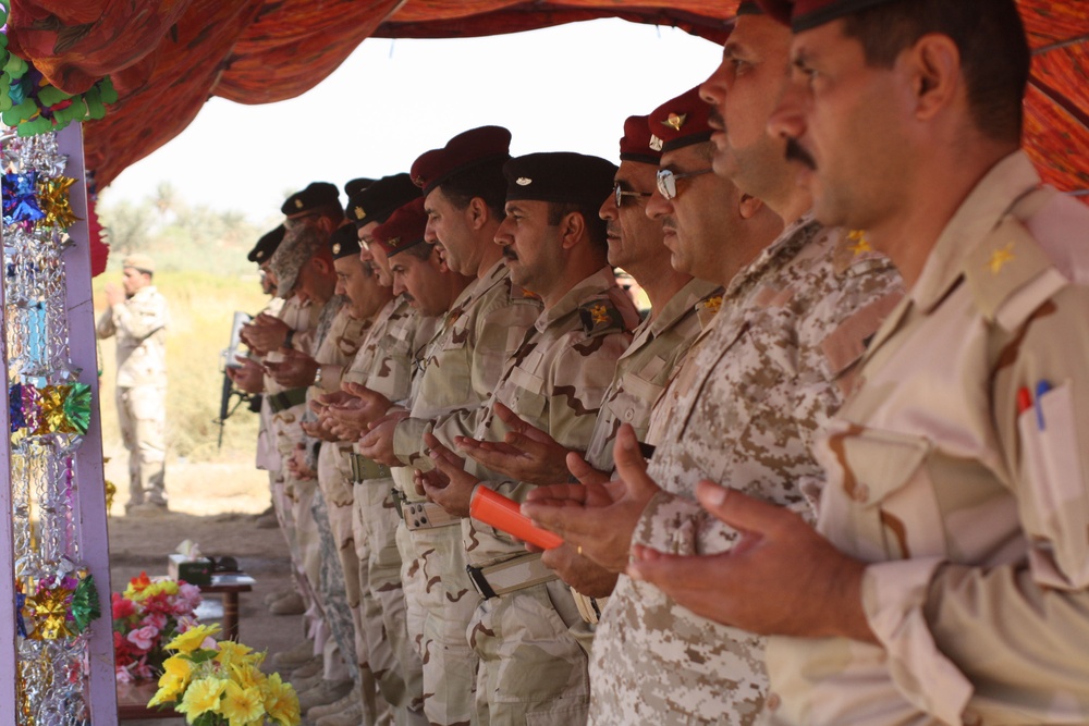 US Forces, Iraqi Engineers Meet to Celebrate Partnership Bridge