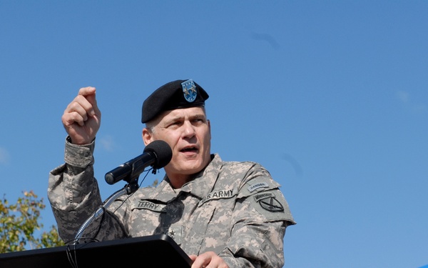 Commandos Set to Return to Dramatically Improved Iraq