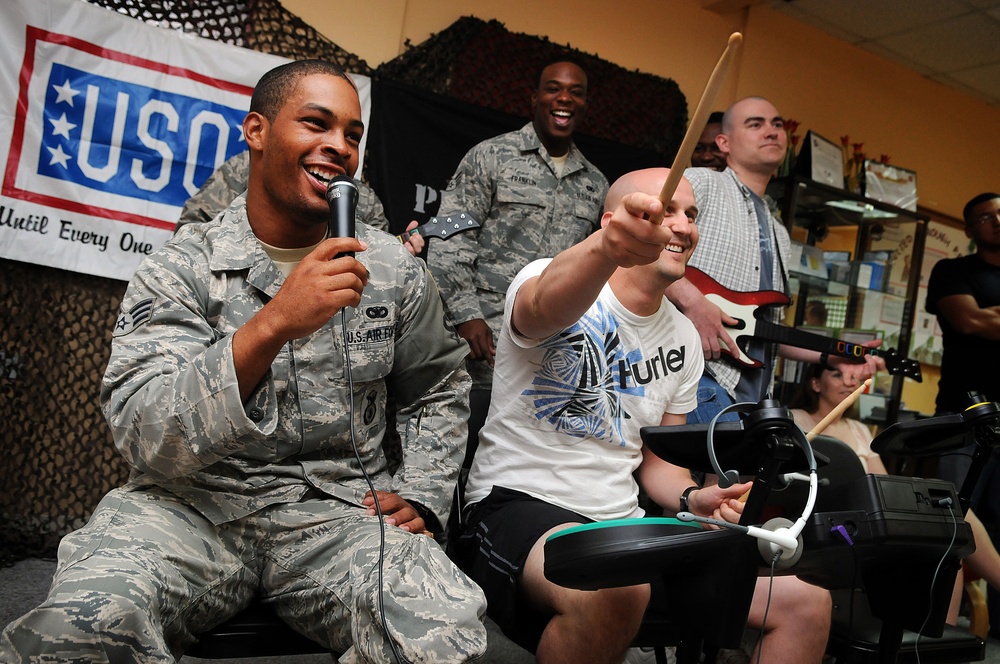 'Pro Vs GI Joe' Is Hit Overseas and in Tampa