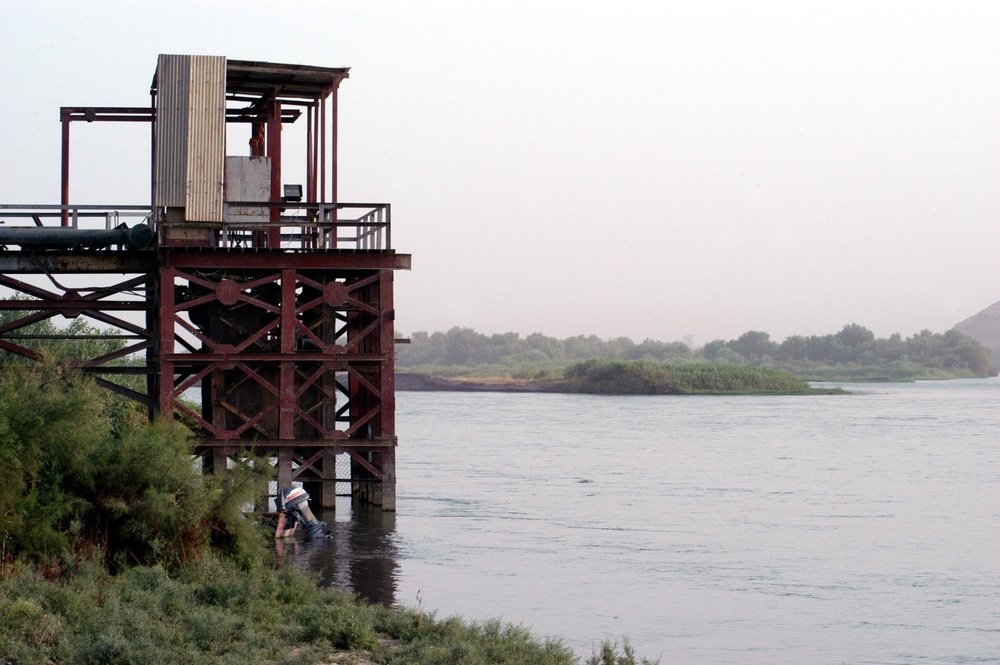 Teamwork helps bring water to Q-West