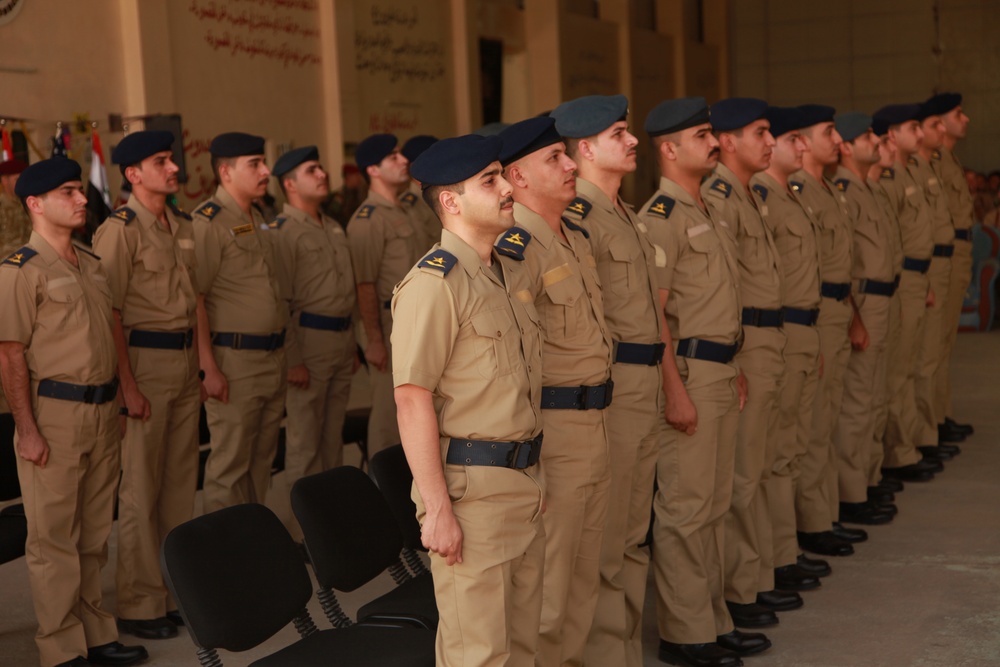 Iraqi airmen earn wings