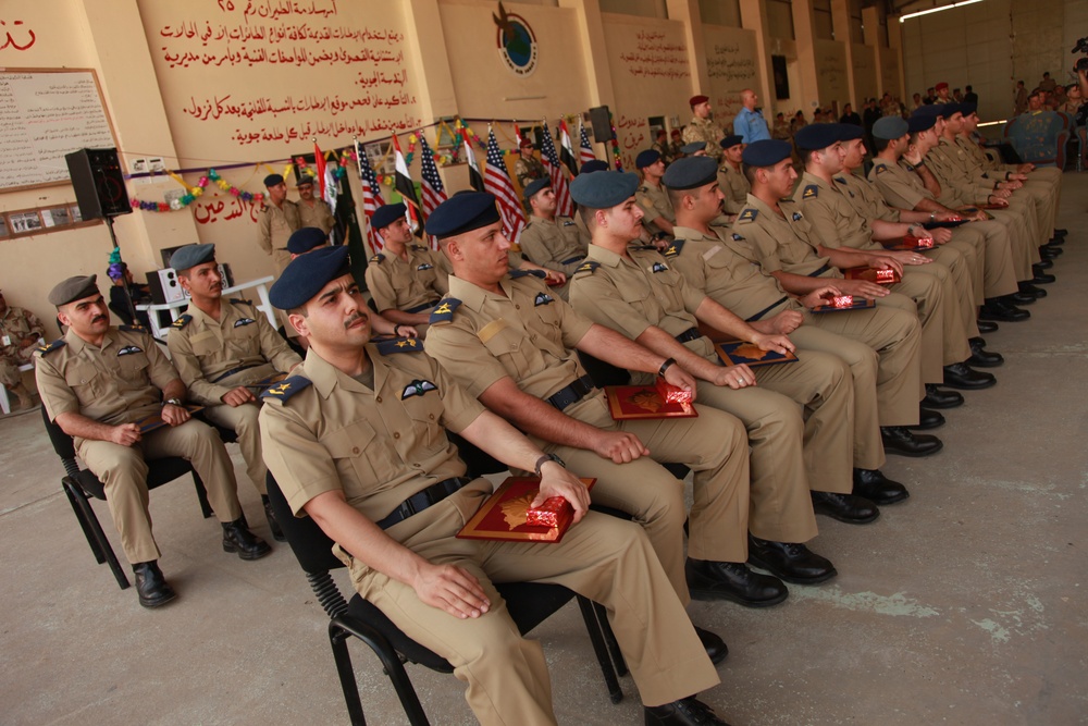 Iraqi airmen earn wings