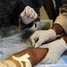 Iraqi soldiers learn about IV's