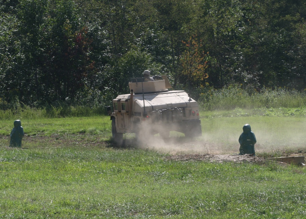 Hammer of the Battalion: Weapons Company Rolls Through Humvee Attack Course