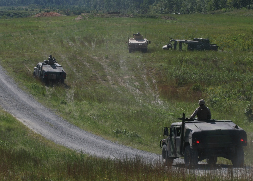 Hammer of the Battalion: Weapons Company Rolls Through Humvee Attack Course