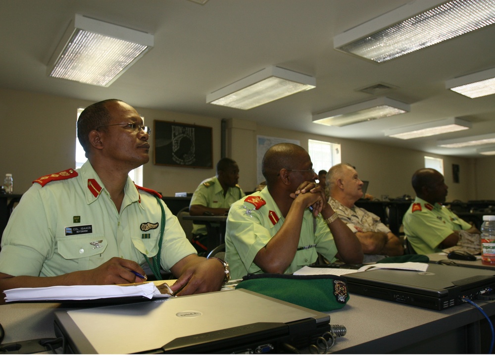 Botswana Defense Force Official Visits North Carolina Marines