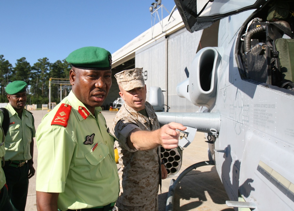 Botswana Defense Force Official Visits North Carolina Marines