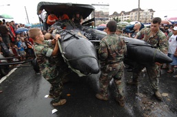 Joint Special Operations Task Force-Philippines assists in rescue efforts during Manila flooding