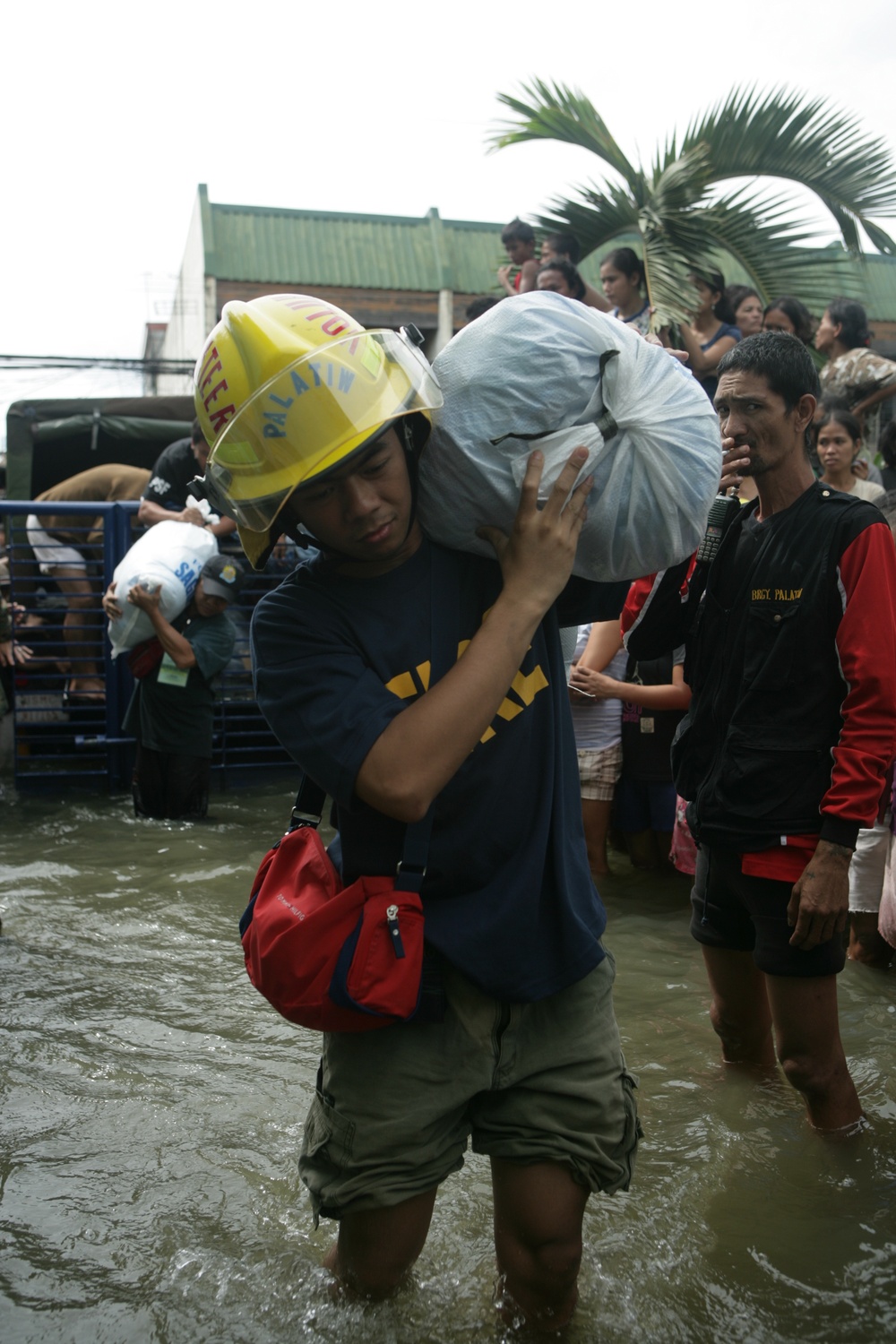 Philippines receives aid