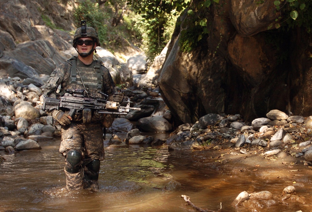 4th Infantry Division Soldiers Patrol Korengal Valley, Improve Lives of Citizens