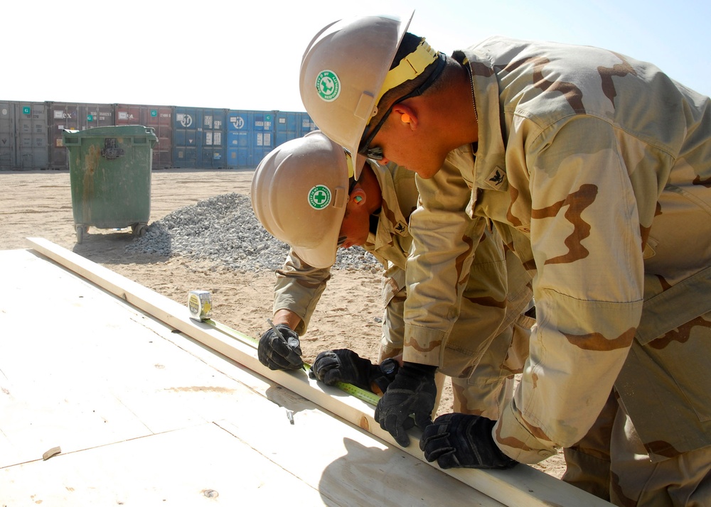 NMCB-74 Det KAF Builds SWA Hut