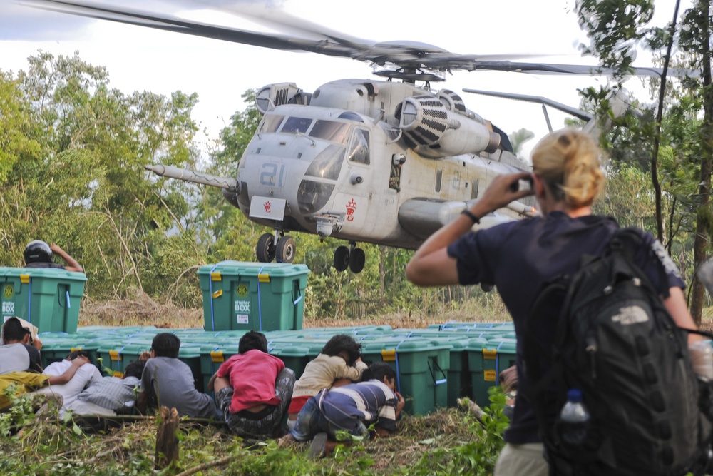 31st Marine Expeditionary Unit delivers aid for Indonesian earthquake relief