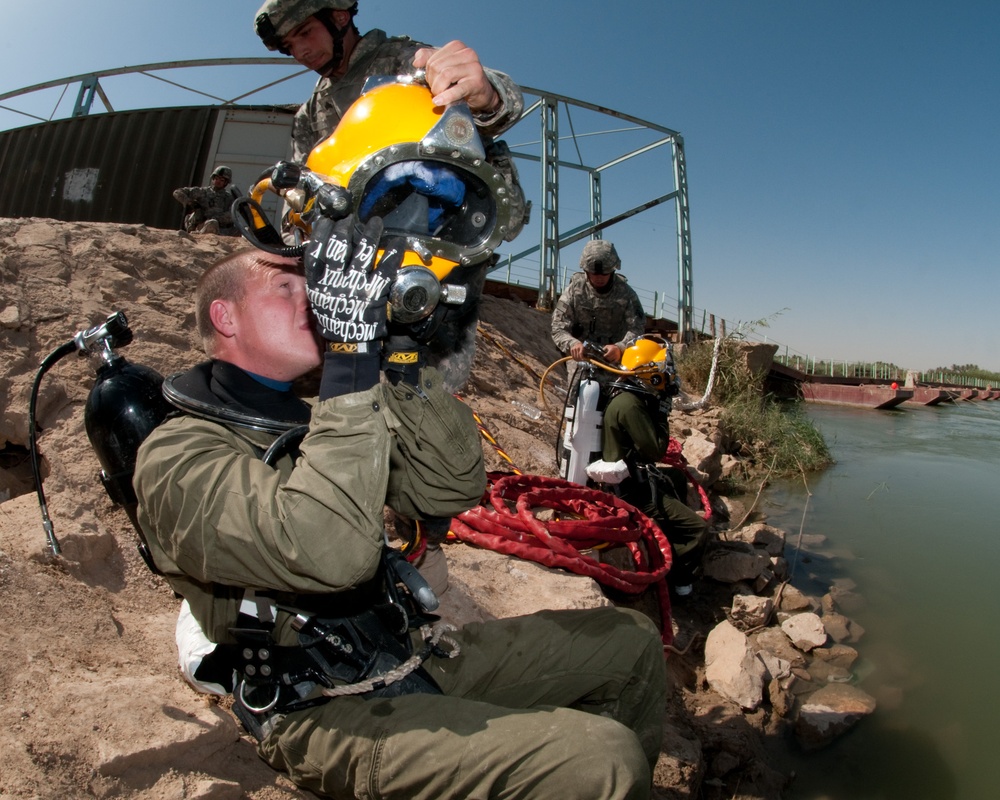 The Bridges of Saqlawiya: Iraqi Security Forces Get Assistance From Paratroopers, Dive Team