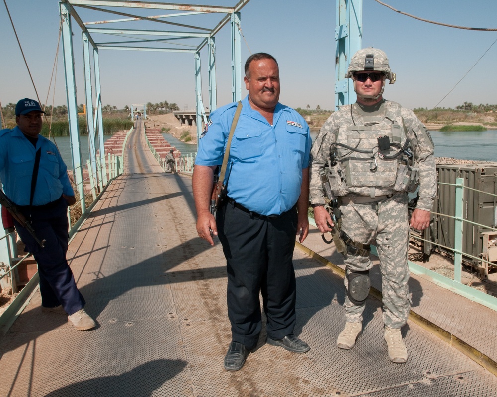 The Bridges of Saqlawiya: Iraqi Security Forces Get Assistance From Paratroopers, Dive Team