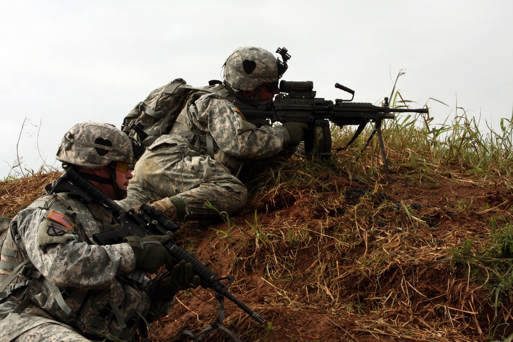 Strike will not be a one-handed puncher