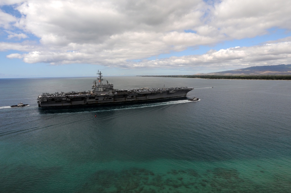 USS Ronald Reagan Port Visit