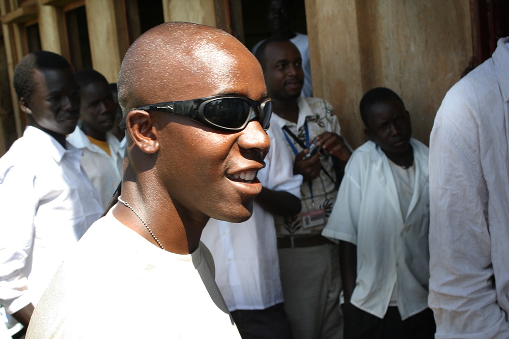 Soldier Inspires Teens in Uganda