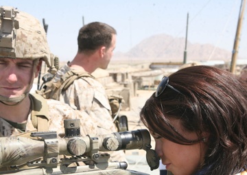 NFL cheerleaders pep up Marine team in Afghanistan