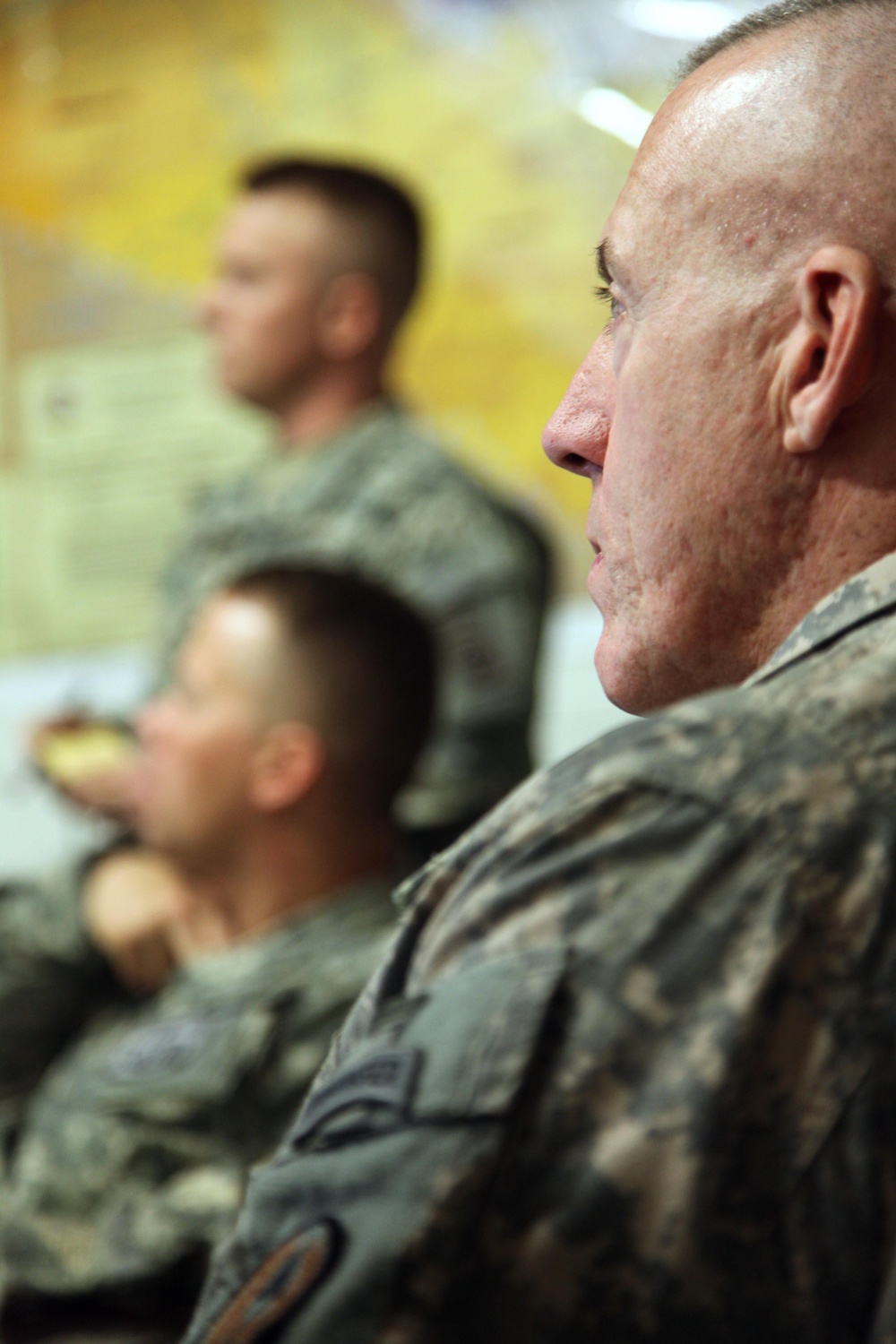 Command sergeant major visits Camp Ramadi