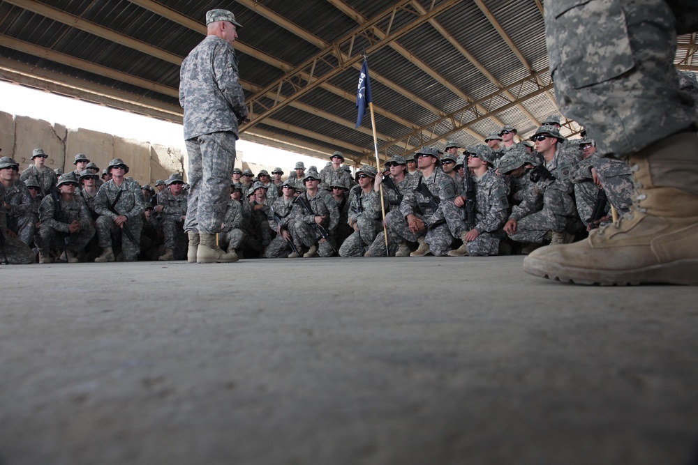 Command sergeant major visits Camp Ramadi