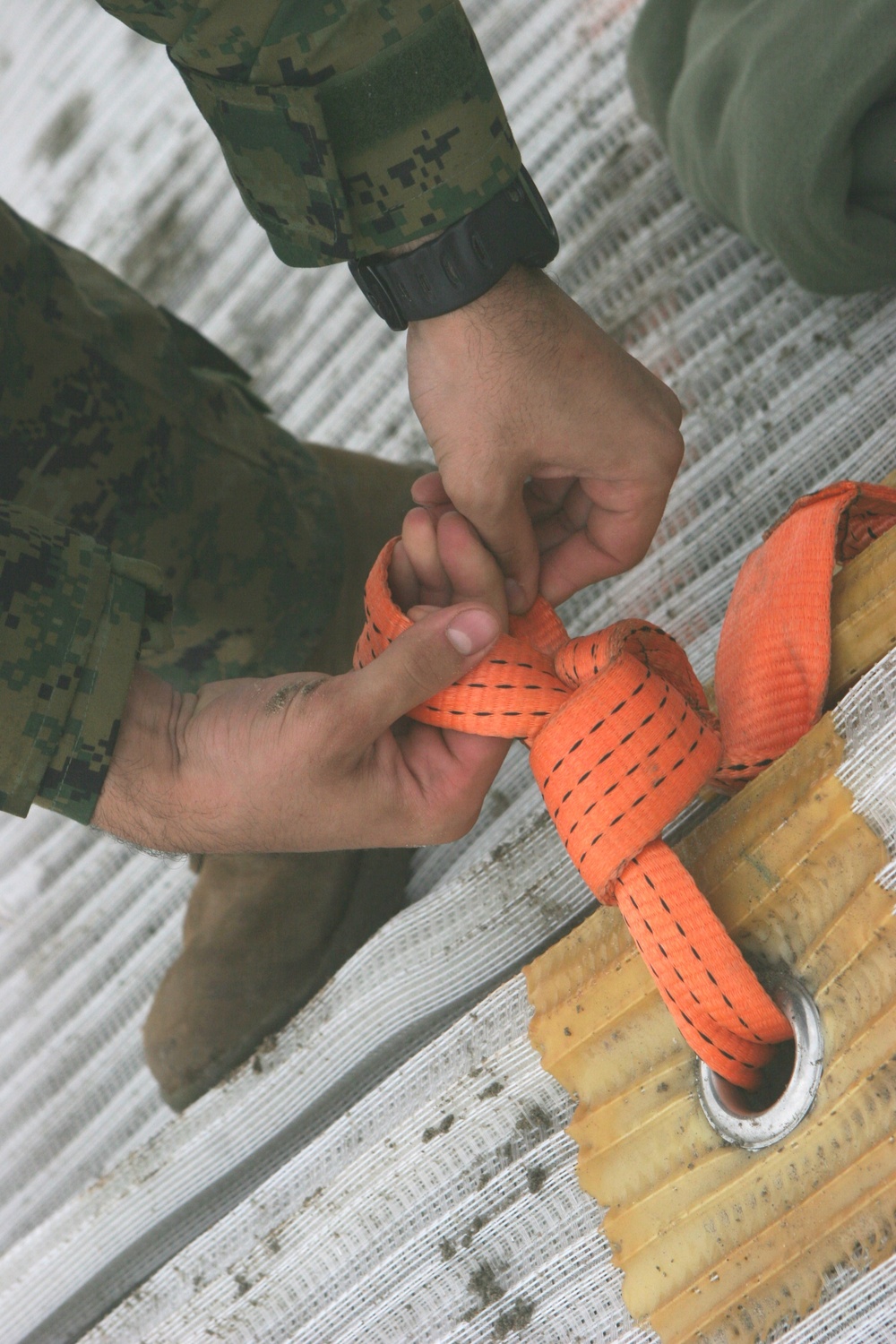 Marines, Sailors Train Together During Pacific Horizon